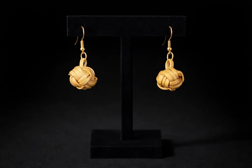 Ball shaped earrings