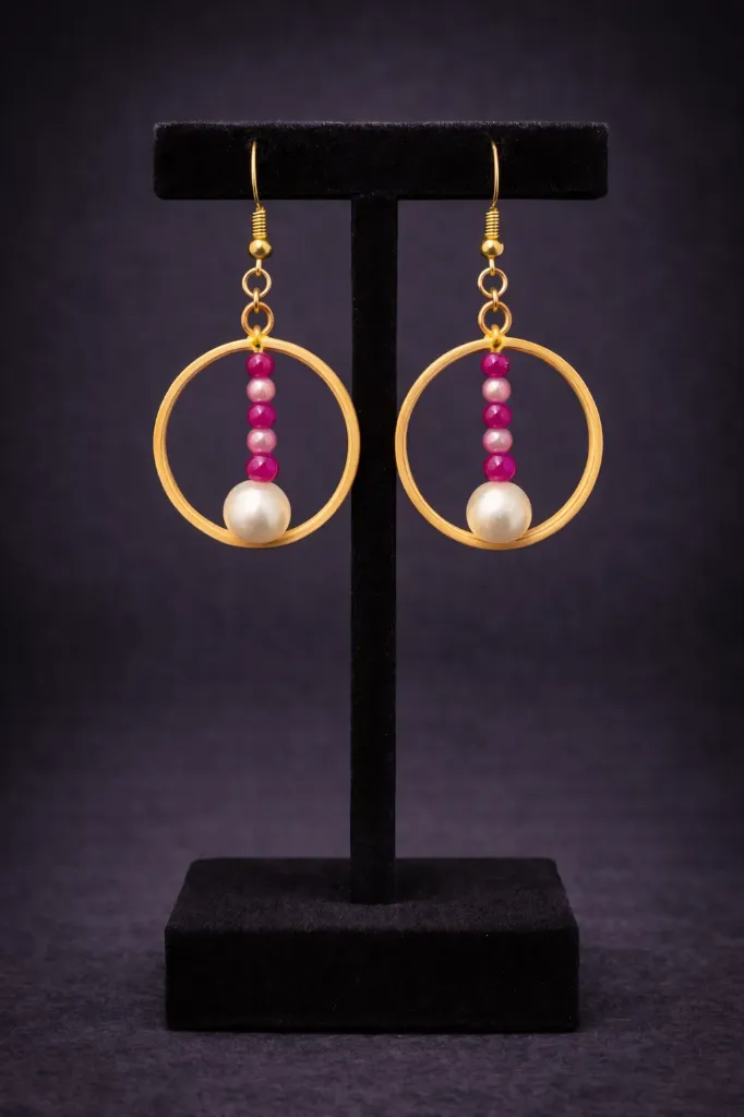 Earring round pink