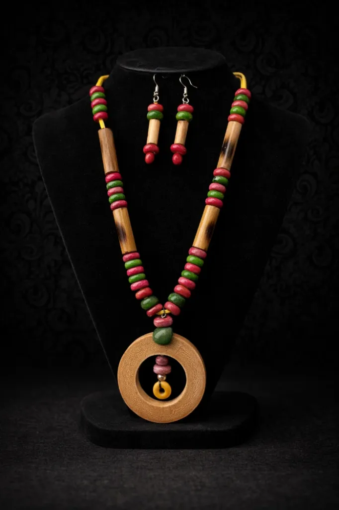 Pink round bamboo weaved necklace