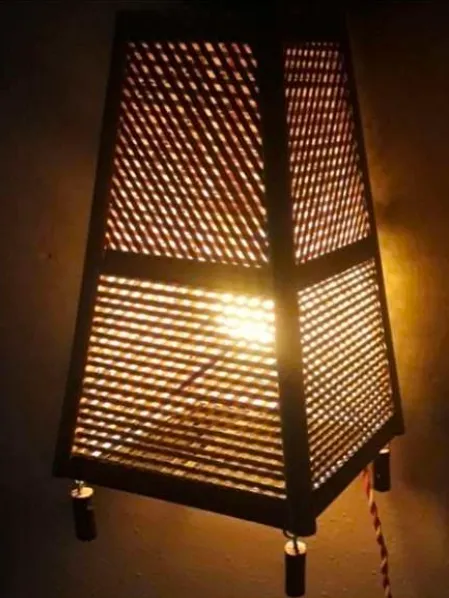 4 cornered hanging lampshade